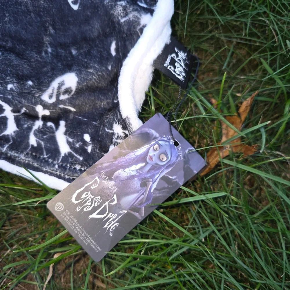 Tim Burton's Corpse Bride Throw Blanket Black White Butterfly Skull 40x60 NWT